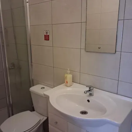 Lejlighed Bedroom In Downtown Q1 Nr449